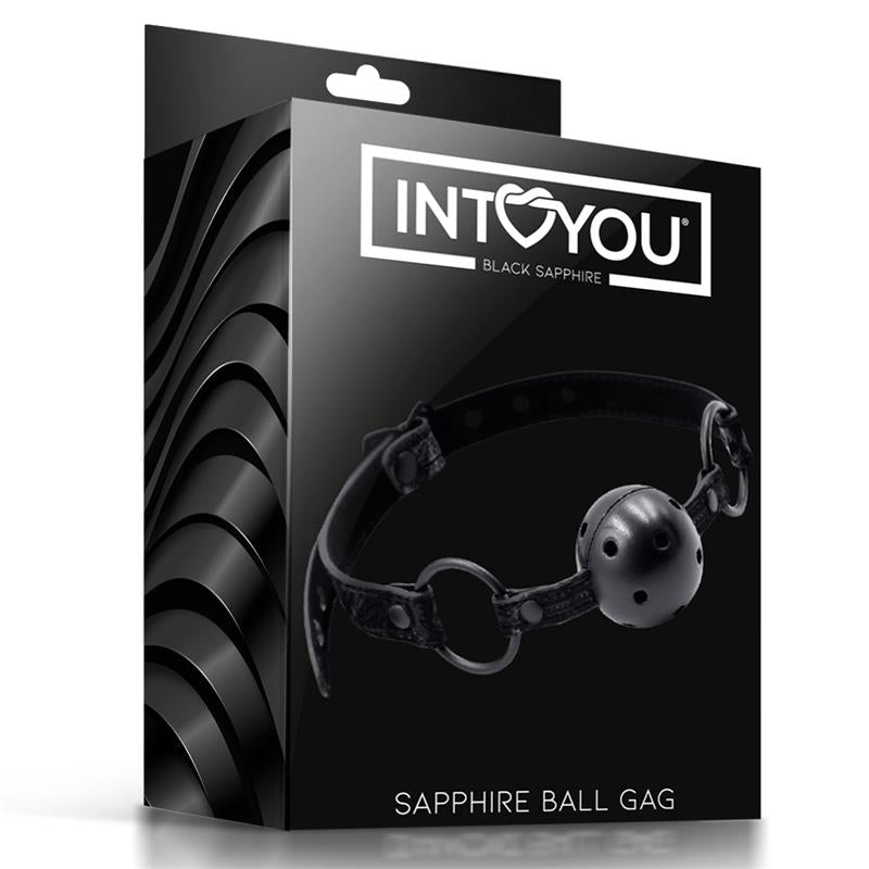 Gag Ball respirable en cuir vegan de la gamme SAPPHIRE Black de la marque INTOYOU vue de la boîte