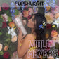 Masturbateur en forme de vagin de la star porno Violet Myers Waifu de la marque fleshlight vue de la star sur un fond de fleurs avec le masturbateur dans la main