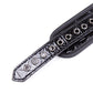Collier avec laisse en cuir vegan de la gamme SAPPHIRE Black de la marque INTOYOU vue du détaille de la fermeture